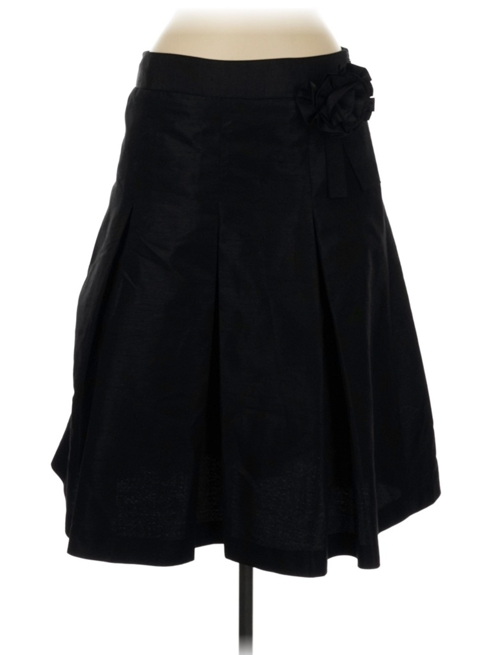 Oscar de la Renta Black A-Line Skirt with Floral Waist Detail